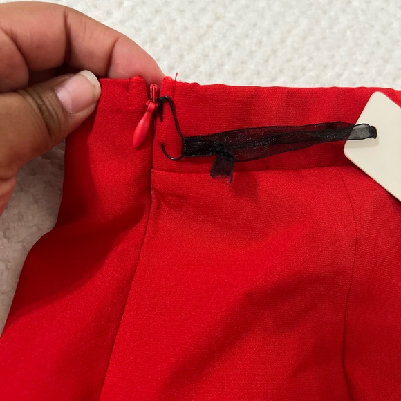 NWT Lulumari Red Crystal Bows Mini Skort - Size S - Picture 8 of 9